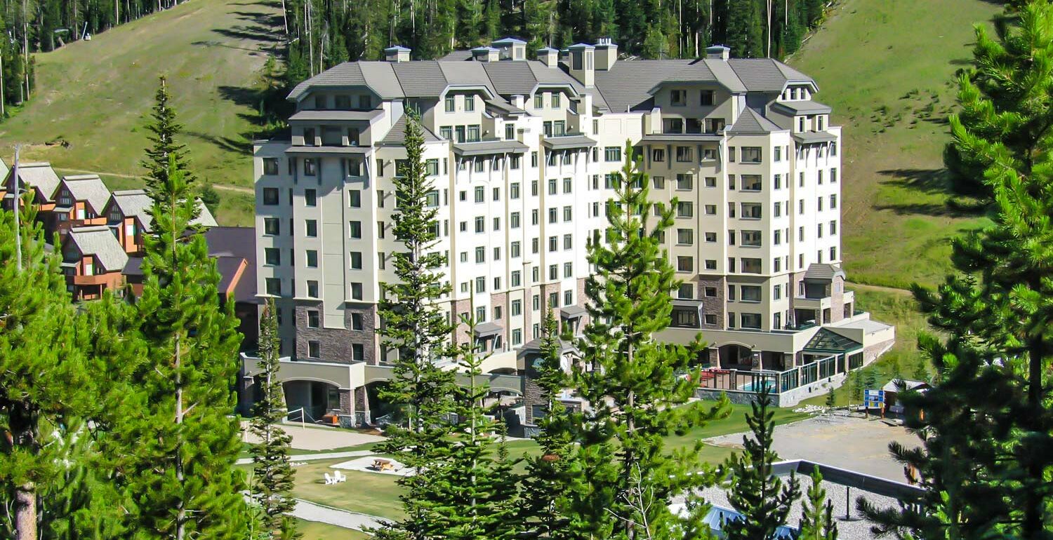 The Summit Hotel
